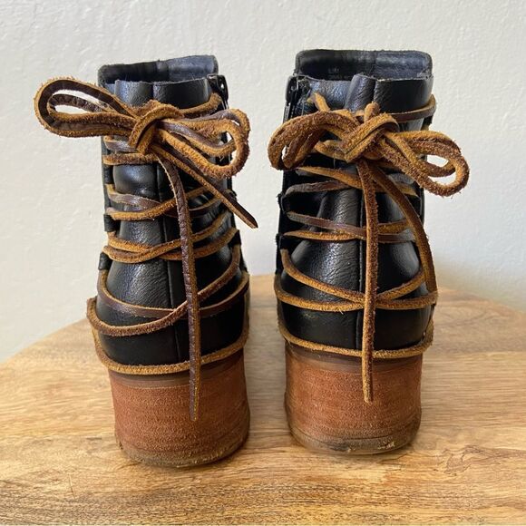 Korks Belaya Black Leather Lace Tie Up Ankle Boots - Picture 8 of 14